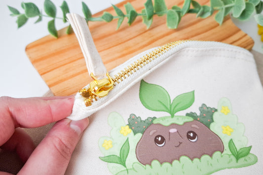 Small Cute Mole Zip Pouch