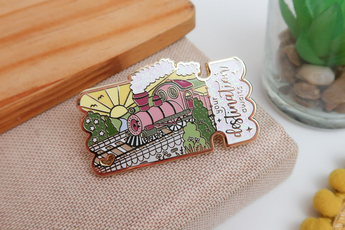 SECONDS Train Pin